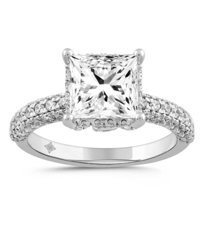 LADIES RING 3 3/4CT ROUND/PRINCESS DIAMOND 14K WHITE GOLD (CENTER STONE PRINCESS DIAMOND 3CT )